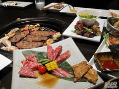 肉肉-金柚子韩国烤肉(威宁路店)