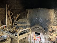 -御霞苑泥烩鸡休闲农庄