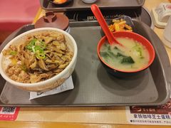 -食其家·牛丼咖喱(宜山路贝岭店)
