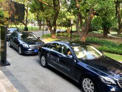 -上海汇之星奔驰4S店(浦东新店)