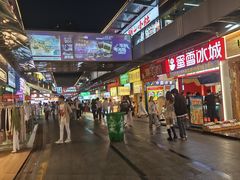 -万达广场(南昌红谷滩店)