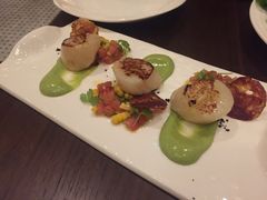 -恰餐厅及酒吧 CHAR Bar & Grill (北京丽都皇冠假日店)
