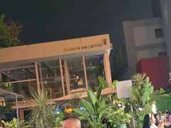 -蚝老板海鲜烧烤大排档(码头店)