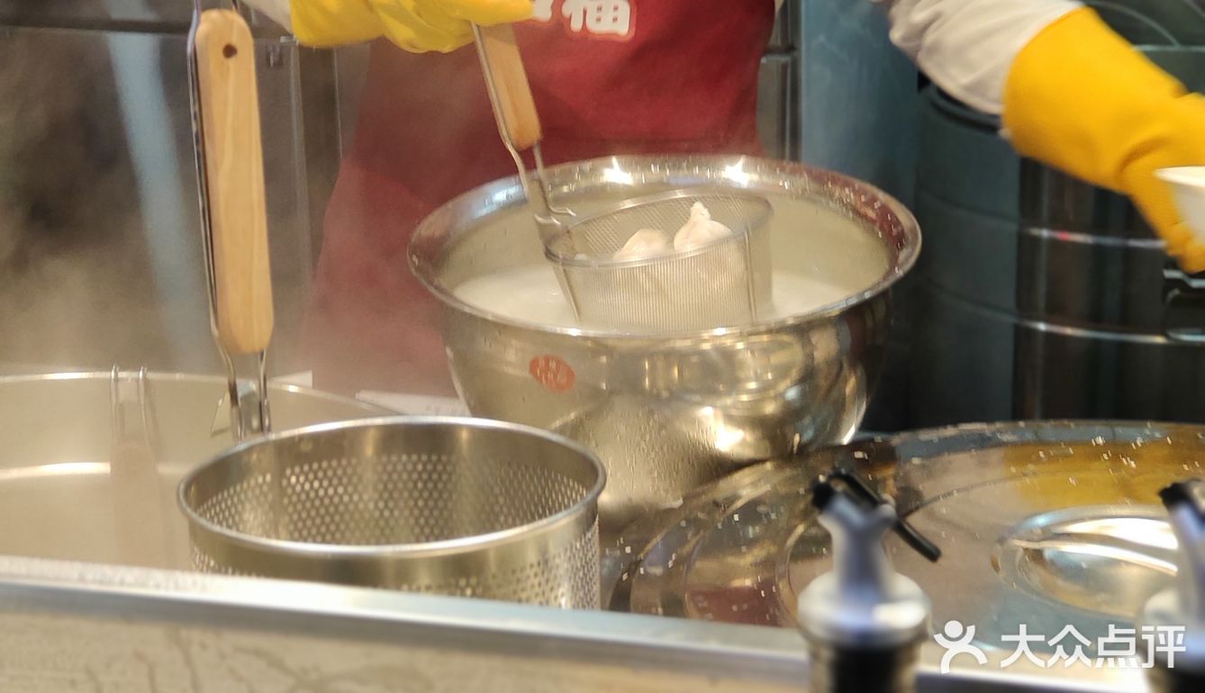 云吞Ⅰ胃口福生肉水饺店，只有咸