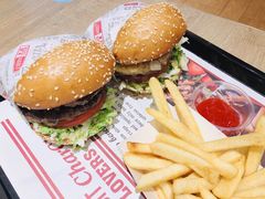 -The Habit Burger Grill 哈比特汉堡(爱琴海店)