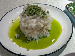 香椿呛拌绣球菌-三玛璐酒楼(汉口路店)