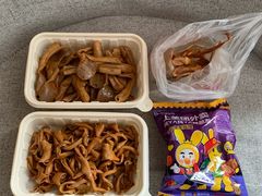 -绝味鸭脖(金顶西街店)