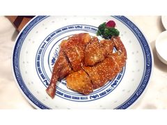 古桐麻香鸡-香港百合居(LCM置汇旭辉广场店)