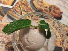 -必胜客(新中纬店)