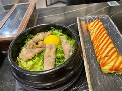 肥牛石锅拌饭-HONGA HONGA雄家(曹路店)