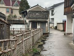 -丝绸小镇荻港古村