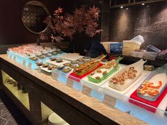 -半岛翡丽海鲜自助餐厅(观风亭店)