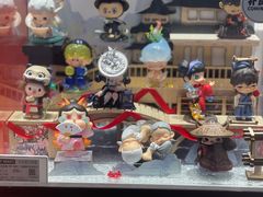-泡泡玛特POPMART(柏威年购物中心店)