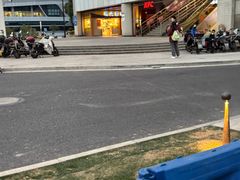 -漕溪路(地铁站)