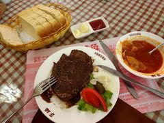 -华梅西餐厅(哈尔滨中央大街店)