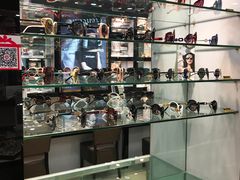 -锦泉眼视光中心(海珠广场店)
