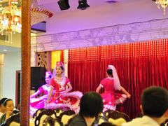 新粤穆斯林餐厅-巴扎美食·新疆菜·西域歌舞表演餐厅(新疆大厦店)
