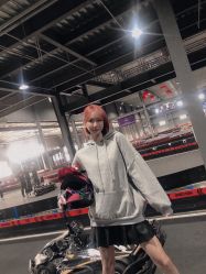 -BULB STUDIO 巴柏明星发型工作室