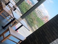 -麦当劳(江滨北路得来速餐厅)