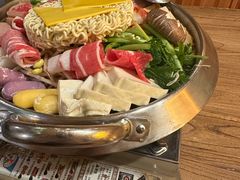 -恩你小木屋·韩式料理(假日广场店)
