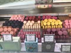-ladurée(戴高乐机场T 2F店)