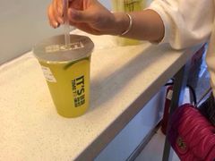 鲜果时间(小寨赛格店)-鲜果时间·果蔬茶(赛格负二层店)