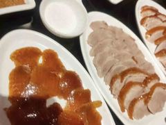 -皇城根·鲁菜济南菜·吊炉烤鸭·炒鸡鱼头(济南旗舰店)