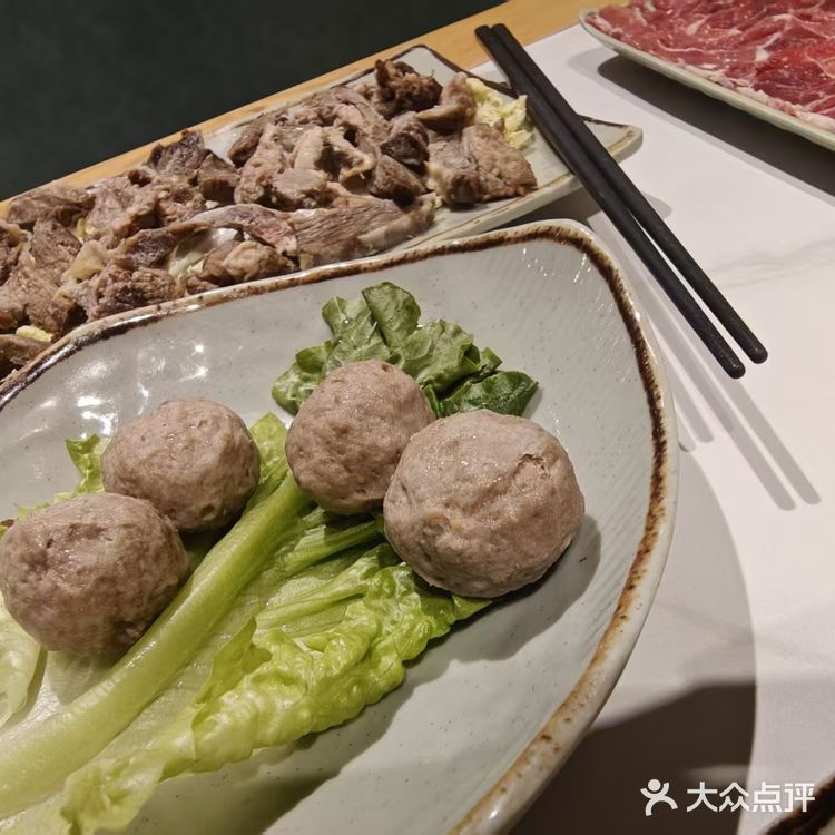 牛肉火锅  牛肉火锅夜～