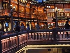 -豫园湖心亭茶楼