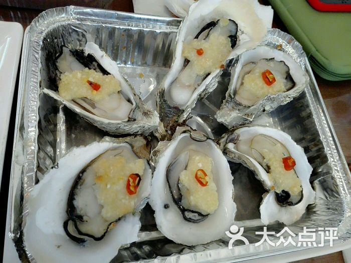 蒜蓉焗生蚝(半打)