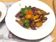 -关东小磨东北菜(上海长风大悦城店)
