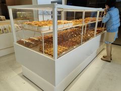 面包甜点陈列柜-好利来(建筑大学店)