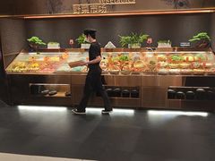 -一绪に和牛寿喜烧(罗湖益田假日店)