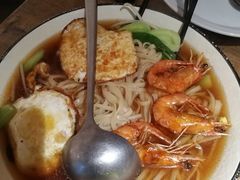 -蜜桃餐厅·伴山(湖滨商业街店)