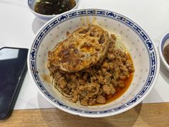 -鲁达面馆本帮风味(共康东路店)