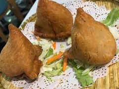 蔬菜咖喱角VegSamosa-恒河传奇印度餐厅GANGES