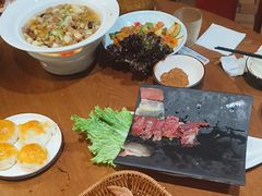 -老滇山寨•云南特色菜•地方菜•民族风情歌舞表演(金碧店)