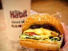 -The Habit Burger Grill 哈比特汉堡(爱琴海店)