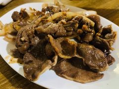 烤牛舌-炙热童年·老北京炙子烤肉(南锣鼓巷店)