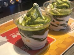 -麦当劳(常山服务区得来速店)