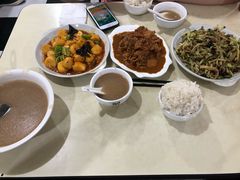 -满口香饭店