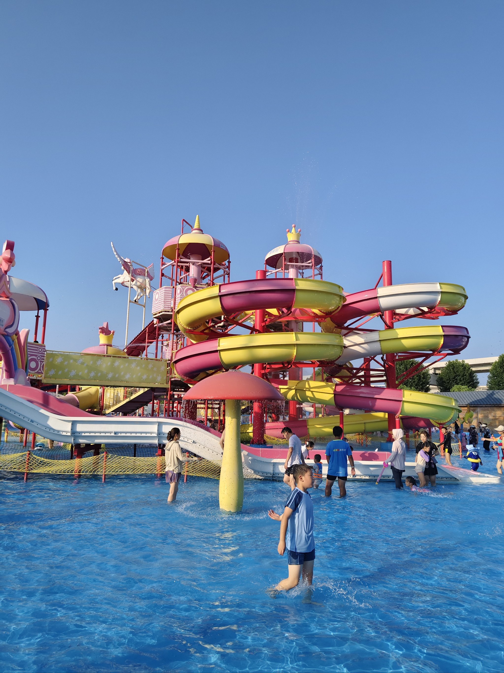 带孩子去桃源集玩水