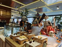 -大中华希尔顿酒店-念自助餐·嗨啤·小龙虾