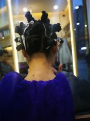 -V HAIR SALON造型