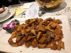 风味馕炒肉-阿拉丁新疆风味餐厅·清真(罗廊巷店)