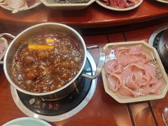 -九尺赵老四鲜鹅肠火锅