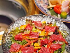 -铭牛烧肉·和牛海鲜自助(高新月牙湖店)