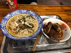 -唐记牛骨粉(陶溪川店)