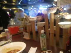 -成都你六姐·牛肉冒菜(城市集市合生汇店)