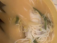 -谭仔米线(皇庭广场店)